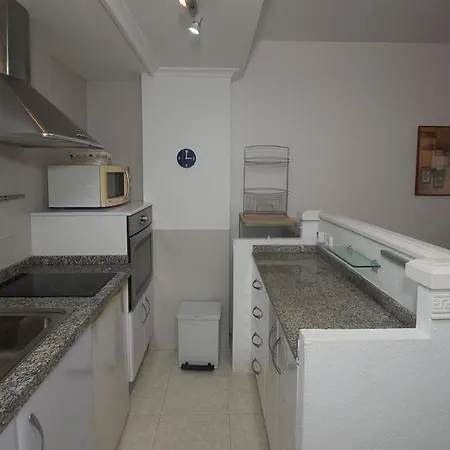 1St Floor In Edf Zafiro With Views Of The Sea And The Pools
